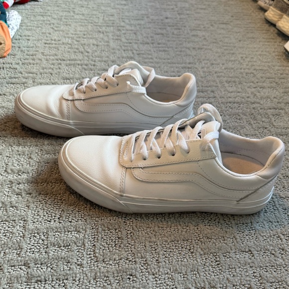 Vans white sneakers - Picture 3 of 6